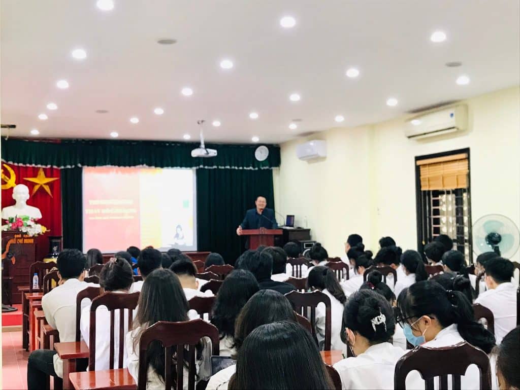 elyh tang sach thai binh12