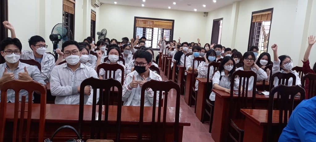 elyh tang sach thai binh16