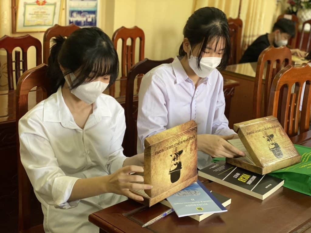 elyh tang sach thai binh4